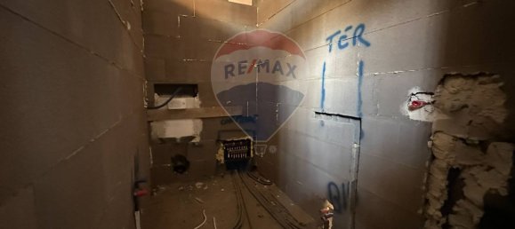 2 Schlafzimmer Wohnung in Pomezia, Italy, Nr. 52533 8