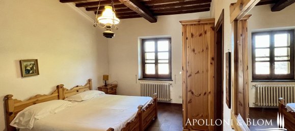 5 bedrooms House in Cetona, Italy No. 53657 11