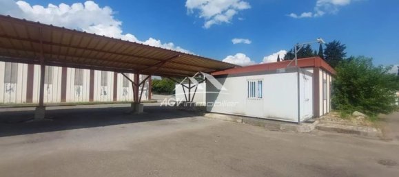 Gewerbliche Immobilie in Gard, France 900m², Nr. 279186 4