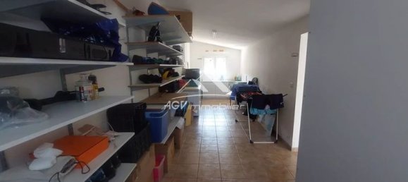 Gewerbliche Immobilie in Gard, France 900m², Nr. 279186 16