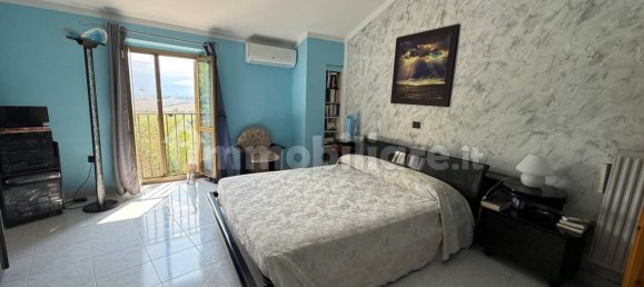 3 bedrooms Apartment in Terni, Italy No. 352105 5