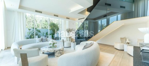 4 bedrooms Townhouse in Al Barari, UAE No. 98617 3