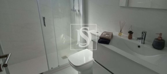 Apartamento de 2 dormitorios en Lisbon, Portugal No. 93071 14