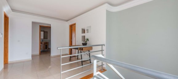 4 bedrooms House in Luz, Portugal No. 104989 28