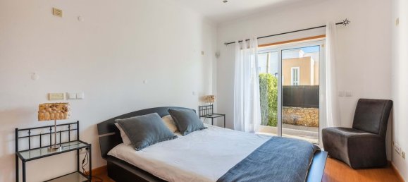 4 bedrooms House in Luz, Portugal No. 104989 25