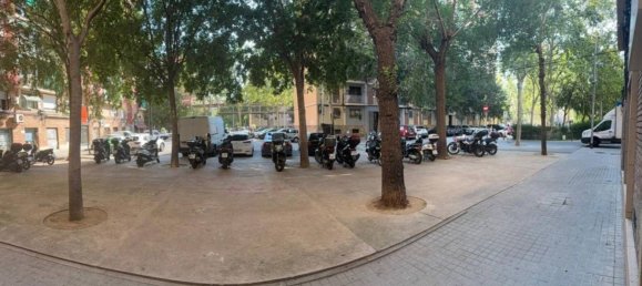 Квартира с 3 спальнями в Сан-Марти, Испания № 189077 8