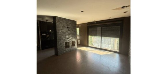 Квартира с 3 спальнями в Сан-Марти, Испания № 189077 5