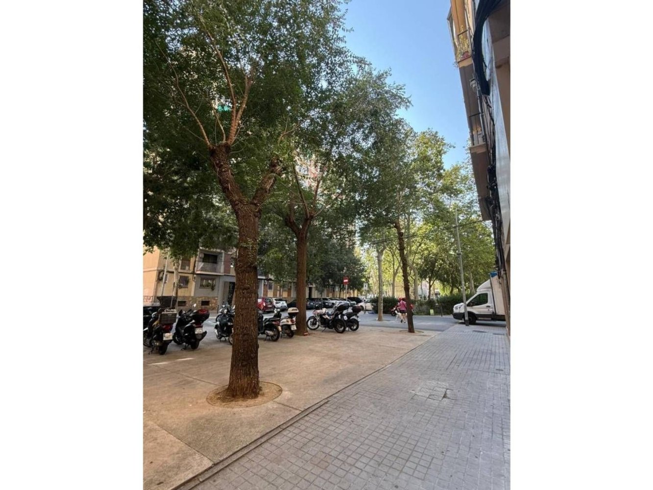 Квартира с 3 спальнями в Сан-Марти, Испания № 189077