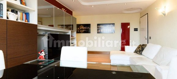 3 bedrooms Apartment in Rome, Italy No. 336650 7