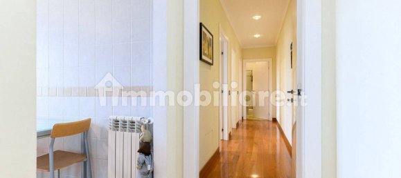 3 bedrooms Apartment in Rome, Italy No. 336650 8
