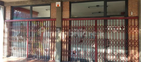 2-salle Propriété commerciale à Reggio Emilia, Italy No. 11991 7