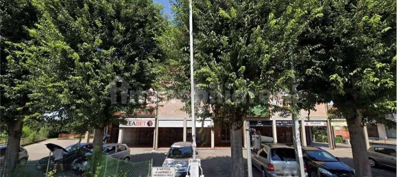 2-salle Propriété commerciale à Reggio Emilia, Italy No. 11991 2