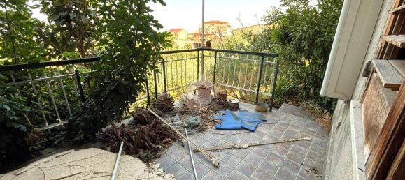 2 Schlafzimmer Haus in Reggio Calabria, Italy, Nr. 265868 2