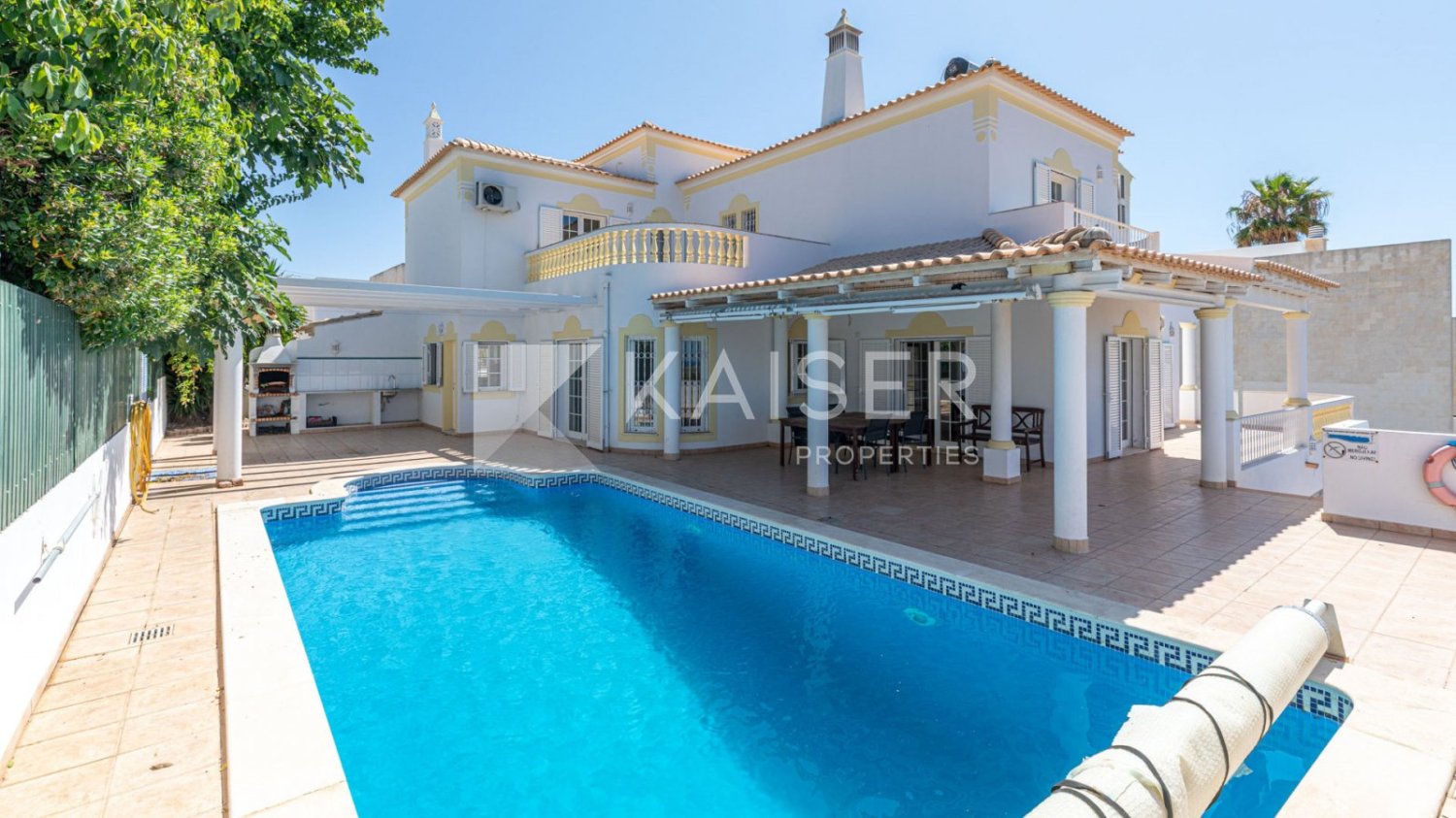 Вилла с 5 спальнями в Перайш, Португалия № 356126