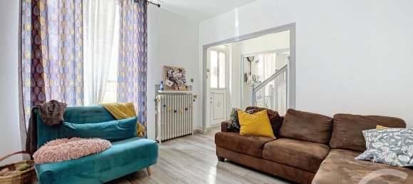 4 bedrooms House in Saint-Julien-les-Villas, France No. 273607 11