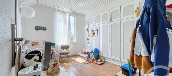 4 bedrooms House in Saint-Julien-les-Villas, France No. 273607 2