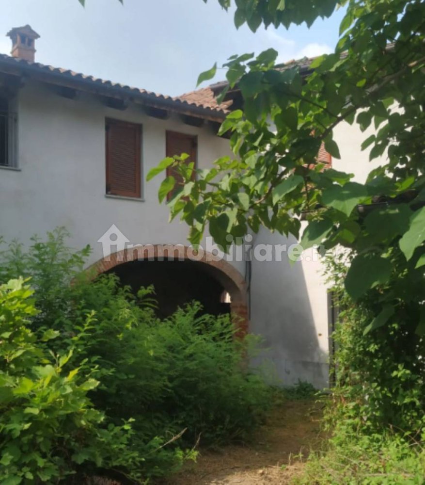 Квартира с 2 спальнями в Монтеу да По, Италия № 12348