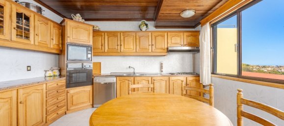 4 bedrooms Villa in Calheta, Portugal No. 126520 11