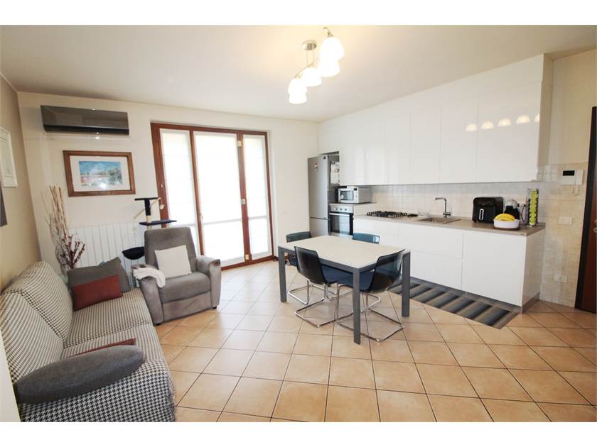 2 chambres Appartement à Levate, Italy No. 52489