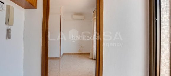 2 chambres Penthouse à Sants-Montjuic, Spain No. 187082 4