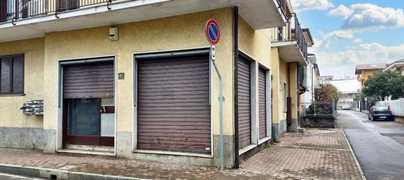 75m² Commercial property in Pioltello, Italy No. 71099 2