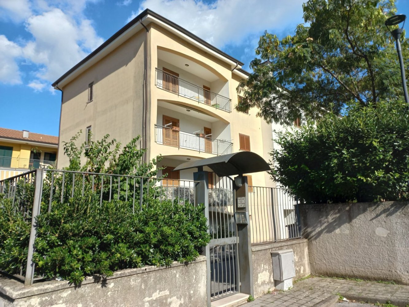 3 rooms Apartment in Cava de' Tirreni, Italy No. 228105