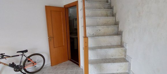 3 rooms House in San Bartolomeo in Galdo, Italy No. 254522 7