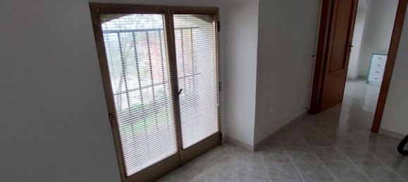 3 rooms House in San Bartolomeo in Galdo, Italy No. 254522 3