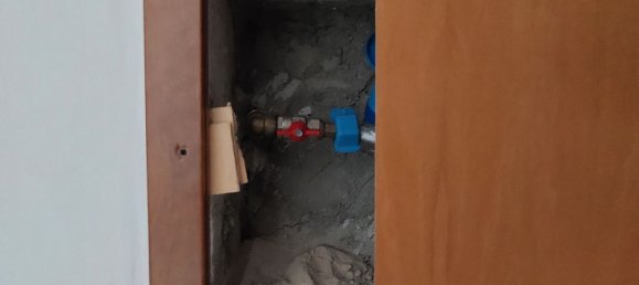 3 rooms House in San Bartolomeo in Galdo, Italy No. 254522 8