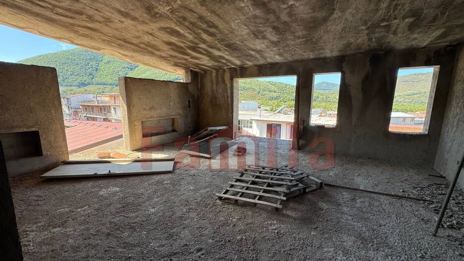 4 rooms Apartment in Mugnano del Cardinale, Italy No. 293037