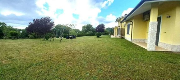 Вилла с 4 спальнями в Риньяно Фламинио, Италия № 91232 7