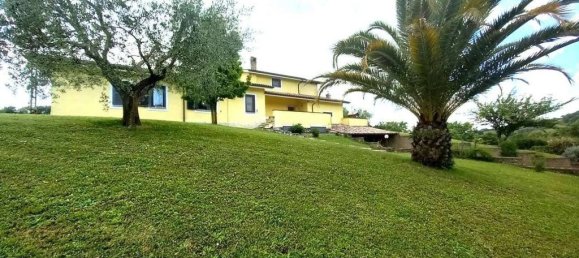 Вилла с 4 спальнями в Риньяно Фламинио, Италия № 91232 6