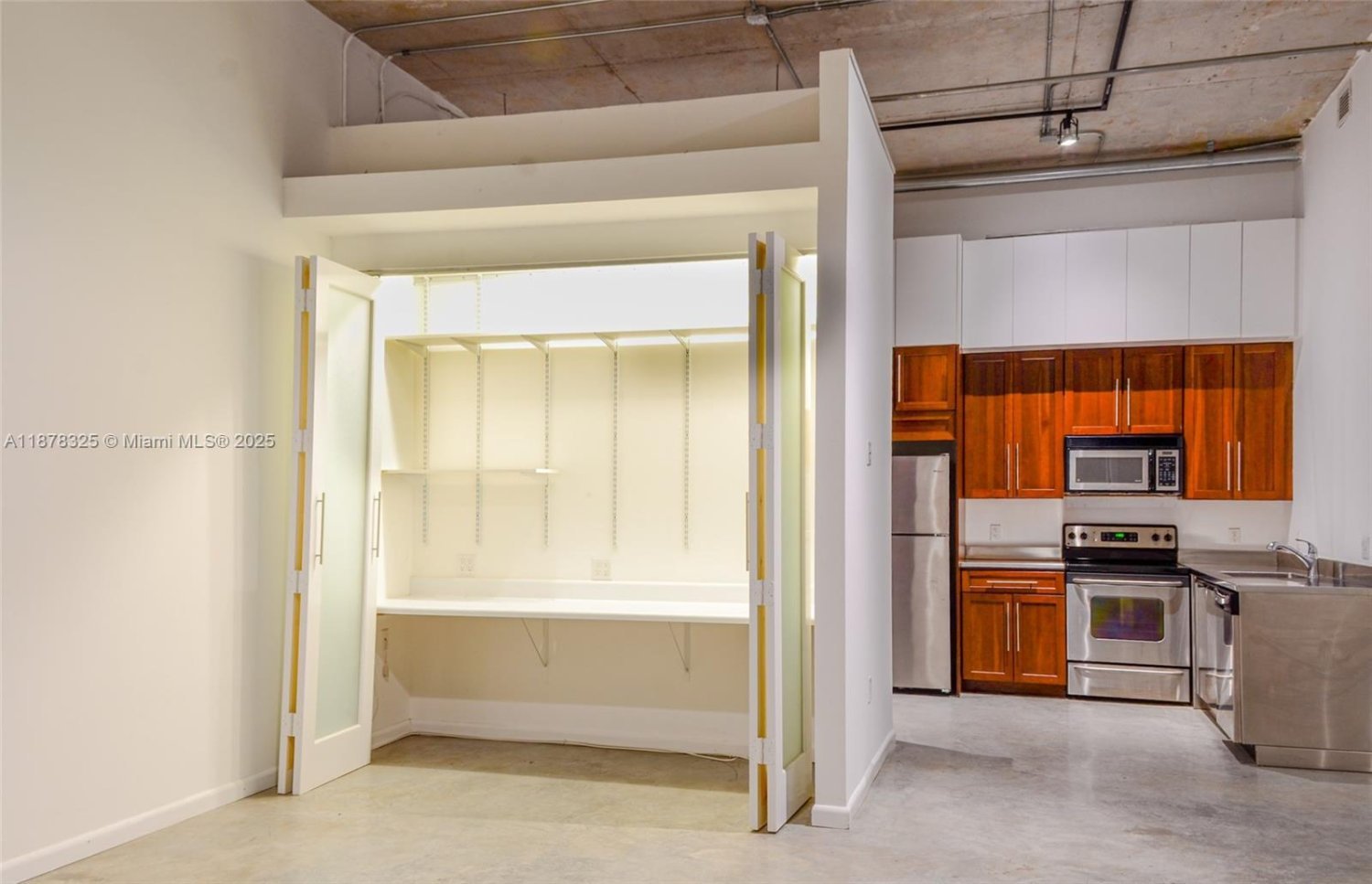 1 Schlafzimmer Gewerbliche Immobilien in Miami, USA, Nr. 614709