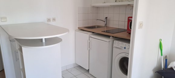Apartamento de 1 dormitorio en Courbevoie, France No. 295913 3
