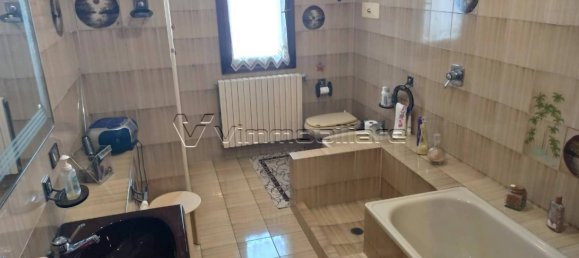 3 bedrooms Villa in Barbarano Mossano, Italy No. 268209 45