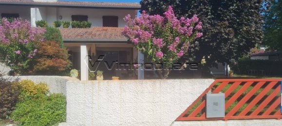 3 bedrooms Villa in Barbarano Mossano, Italy No. 268209 8