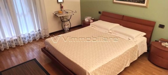 3 bedrooms Villa in Barbarano Mossano, Italy No. 268209 38