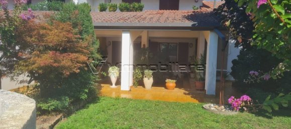 3 bedrooms Villa in Barbarano Mossano, Italy No. 268209 6