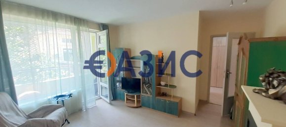 2 Schlafzimmer Wohnung in Burgas, Bulgaria, Nr. 901 6
