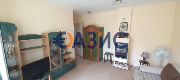 2 Schlafzimmer Wohnung in Burgas, Bulgaria, Nr. 901 4