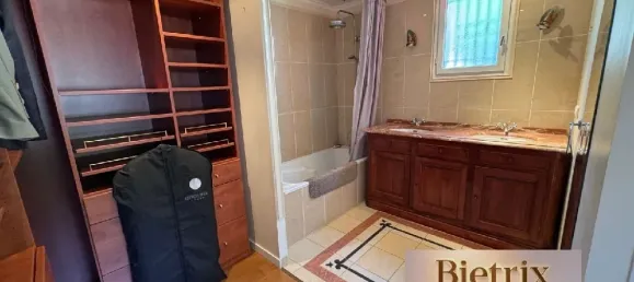 6 Schlafzimmer Schlösser in Parmain, France, Nr. 319011 14