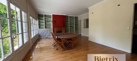 6 Schlafzimmer Schlösser in Parmain, France, Nr. 319011 5