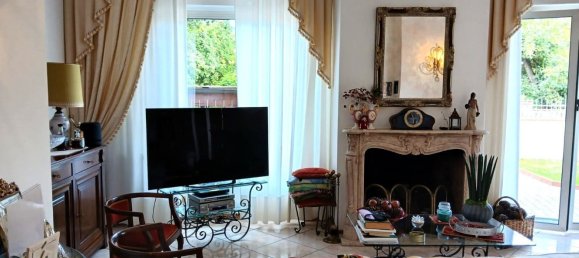 4غرفة منزل في Fosdinovo, Italy رقم 303822 2