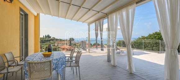 4 bedrooms Penthouse in Lerici, Italy No. 313945 3