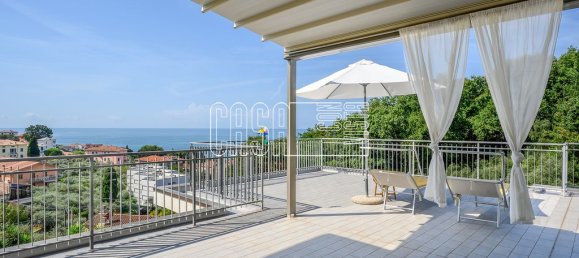 4 bedrooms Penthouse in Lerici, Italy No. 313945 8