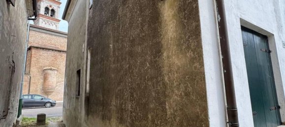 3 bedrooms House in Guarda Veneta, Italy No. 326628 2