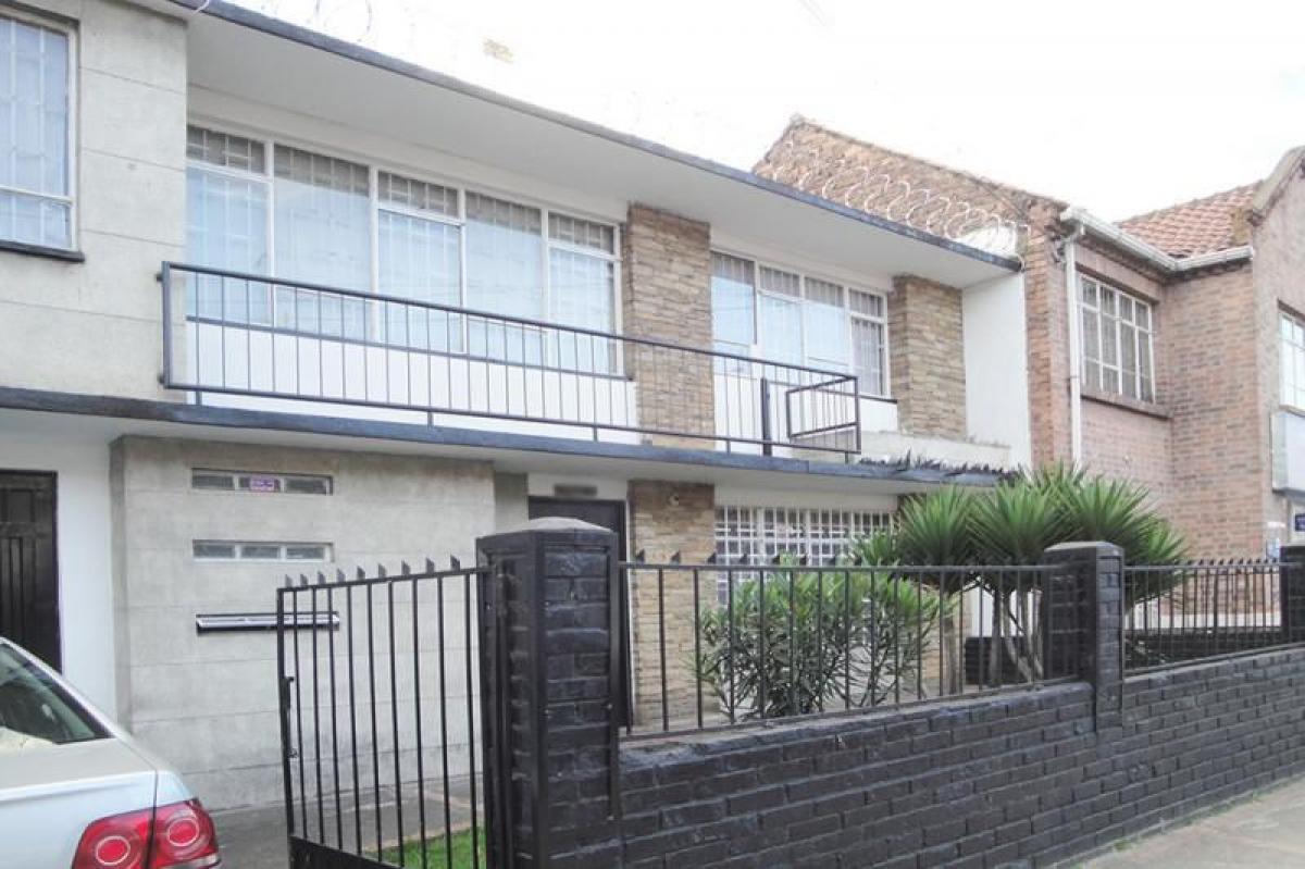 4 غرف نوم منزل في Bogota, Colombia رقم 14489