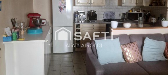 Edificio en Audun-le-Tiche, France 270 m² No. 47321 14