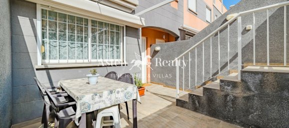 3 bedrooms Townhouse in San Miguel de Abona, Spain No. 143582 2
