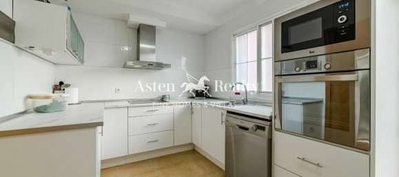 3 bedrooms Townhouse in San Miguel de Abona, Spain No. 143582 8